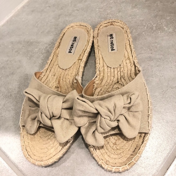 Flat sandals - Picture 1 of 2